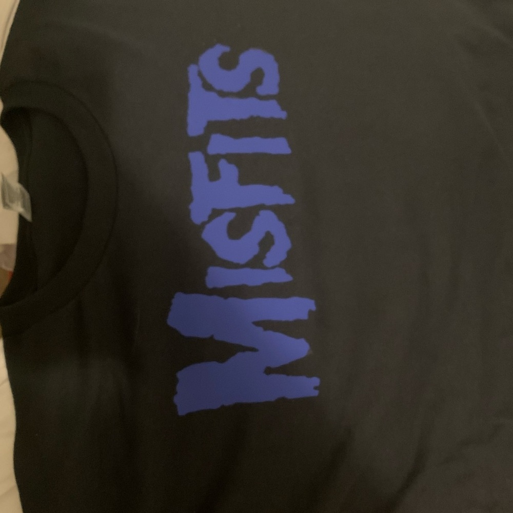 Misfit shirt